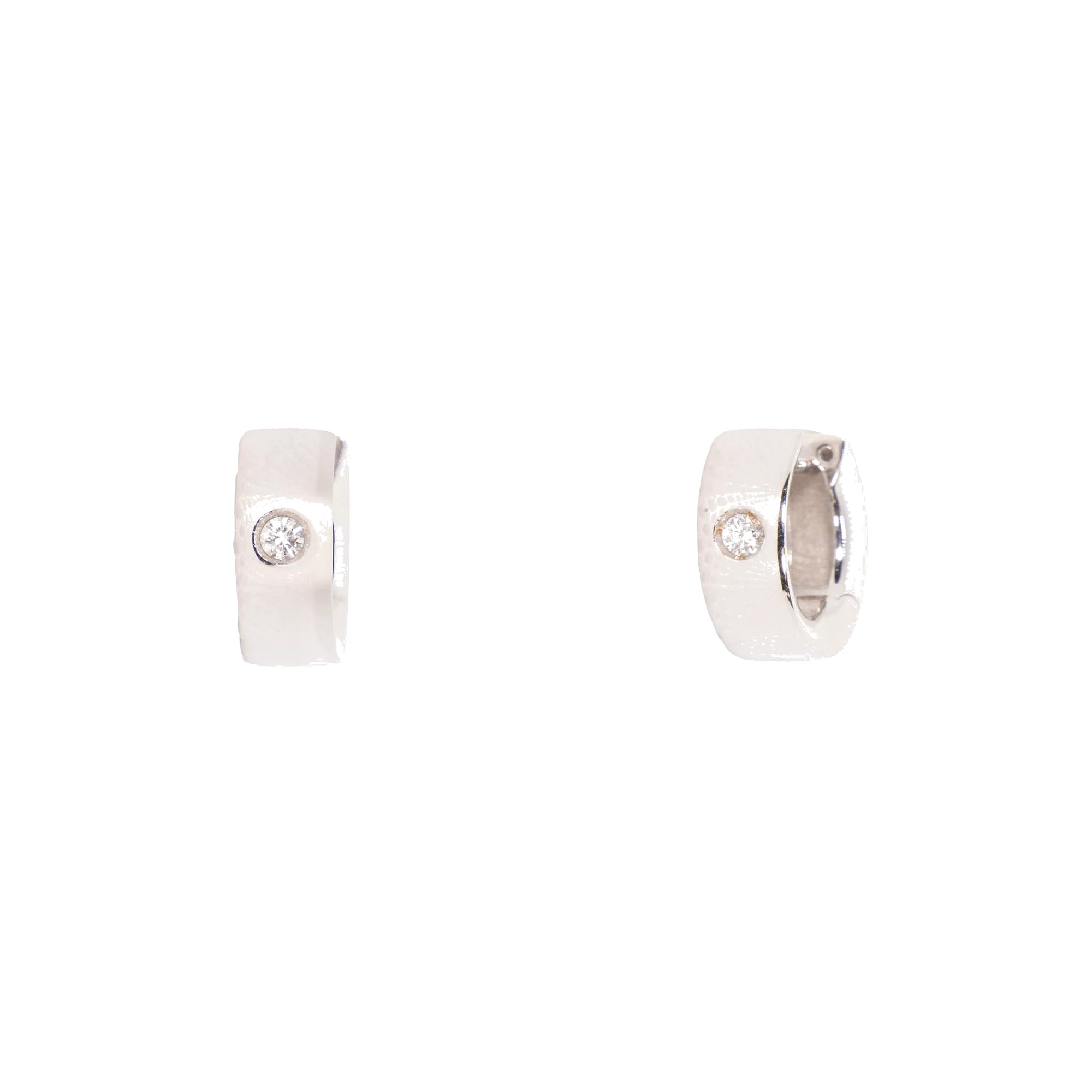 Pendientes en oro blanco y dos brillantes