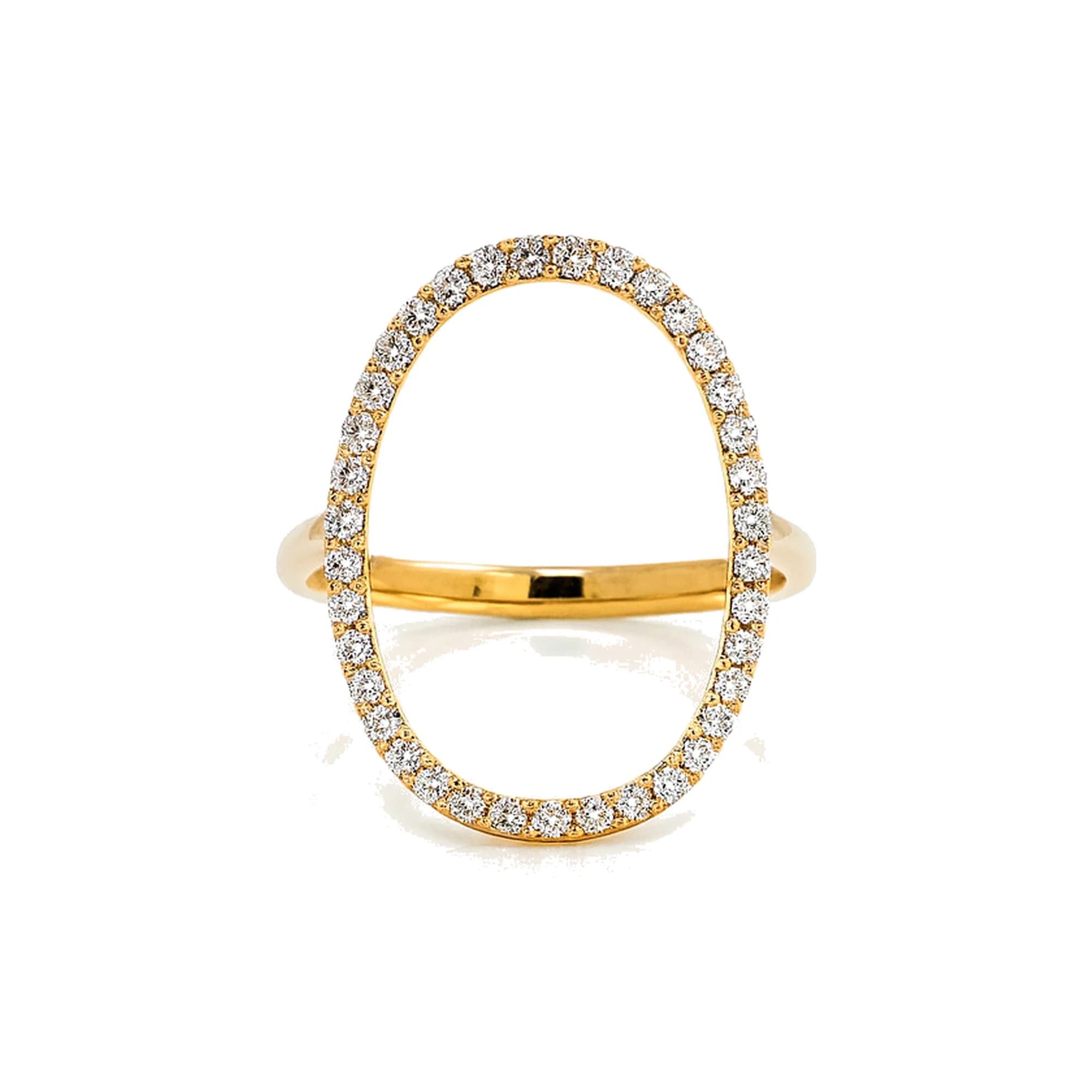 Anillo de oro con diamantes