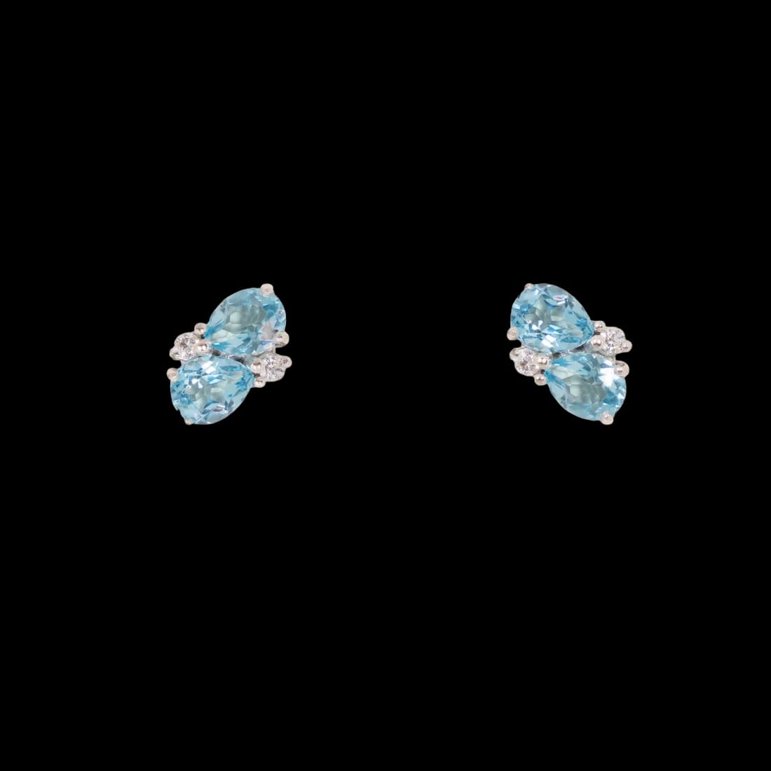 Pendientes oro amarillo y topacios azules